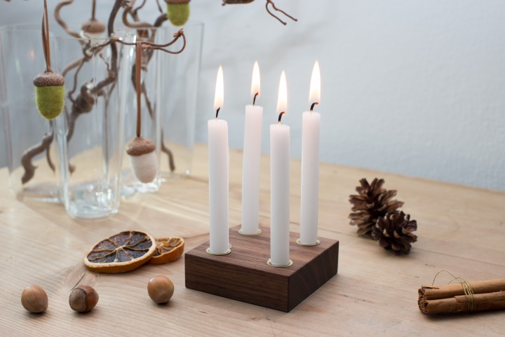 Small Advent Wreath Nut Wood, square Small Advent Wreath Nut Wood, square
